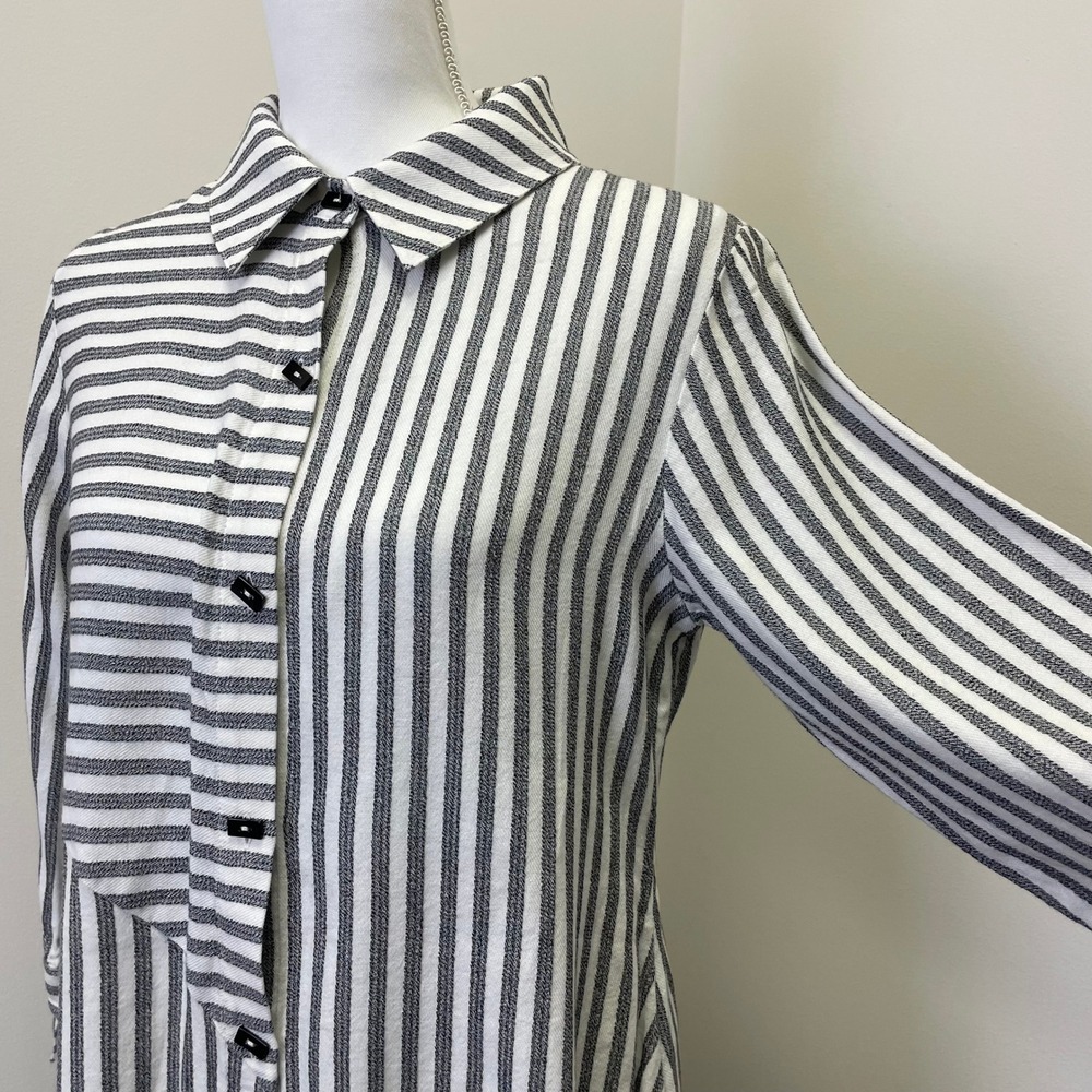 Soft Surroundings Striped Tunic Shirt Black White Sharkbite Hem Womens Small - Picture 3 of 16